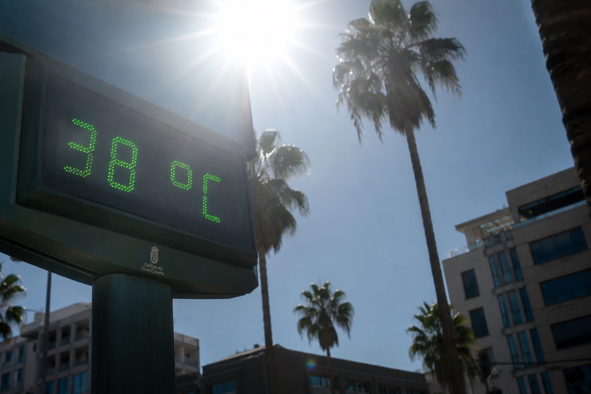 Foto: Canarias entra hoy en alerta por calor e incendios con temperaturas de hasta 38 grados