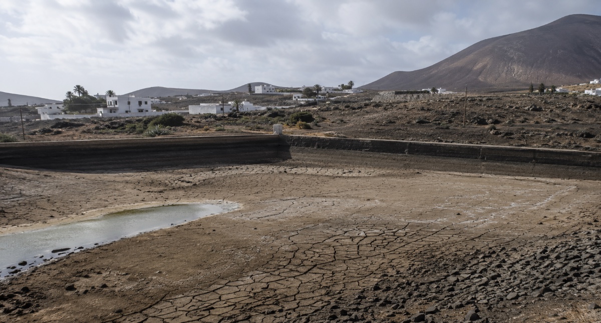 Foto: Lanzarote prolonga hasta 2027 una emergencia hídrica marcada por pérdidas superiores al 55%