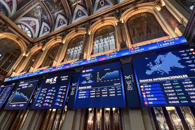 Foto: El Ibex rompe por primera vez los 20.000 puntos y firma un nuevo máximo histórico