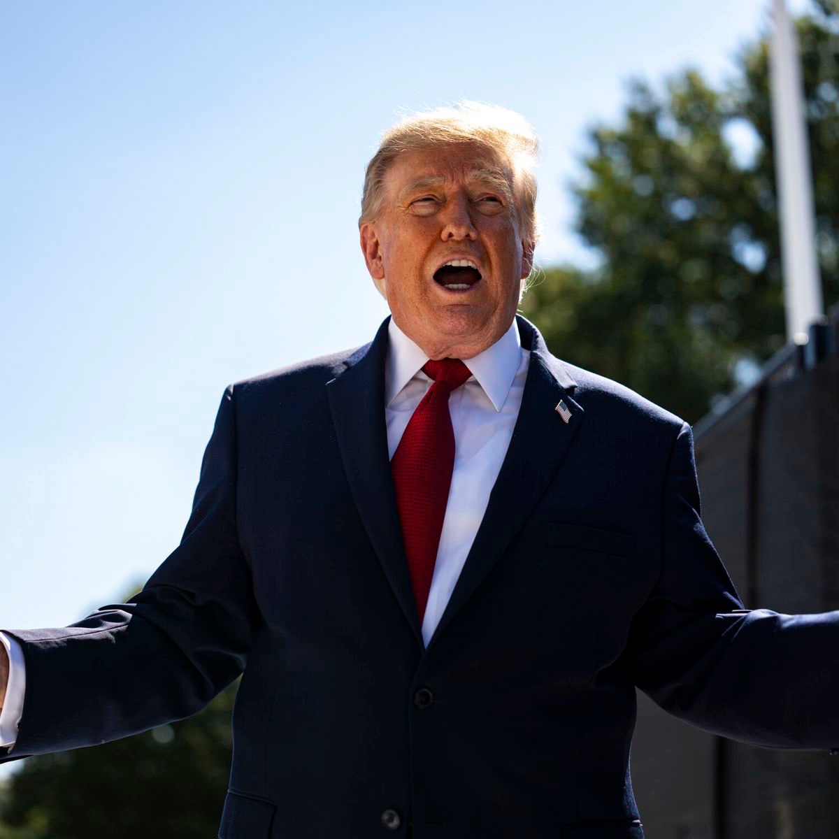 Foto: Trump amenaza con consecuencias económicas a los países que den apoyo a Irán